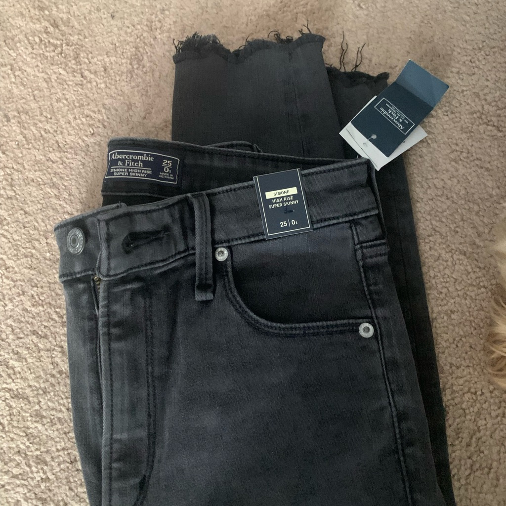 Abercrombie High Rise Super Skinny Fit